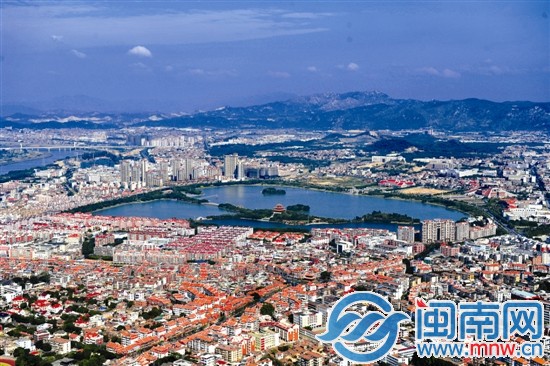 高空下，西湖公園、泉州博物館、閩臺緣博物館等構筑