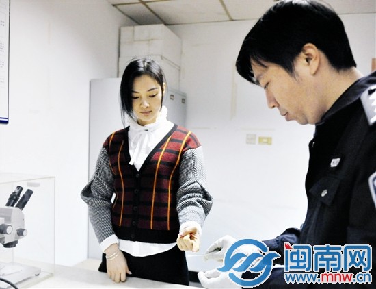 許玲莉昨日在豐澤公安采集血樣，備驗DNA